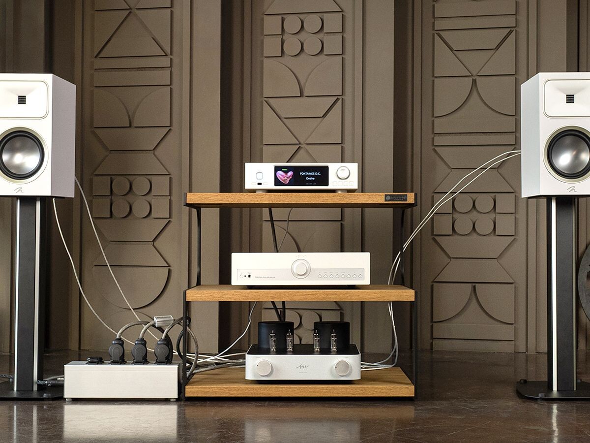    Обзор Martin Logan Motion Foundation B2: High End технологии по умолчанию