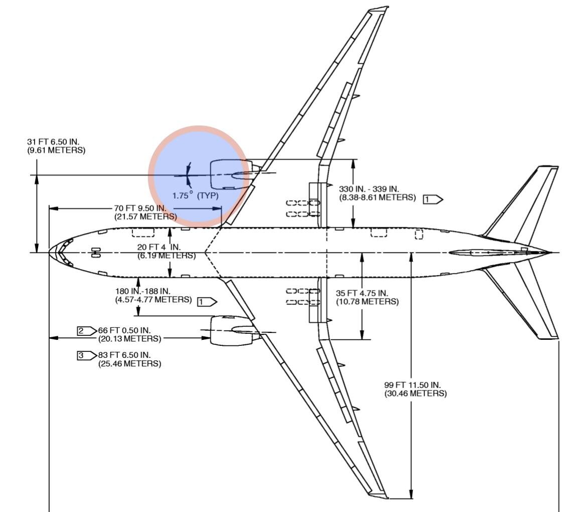 Оси двигателей самолета не параллельны оси фюзеляжа.