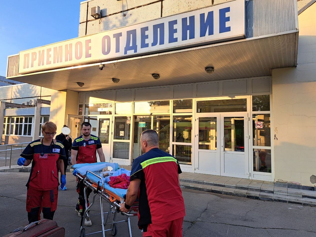 Госпитализация младенца с повторной легочной инфекцией из областного стационар в город Москву детской реанимационной бригадой скорой "ПегасМед"