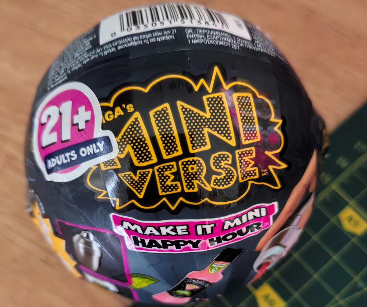 MINI VERSE серии Make It Mini Happy Hour 21+