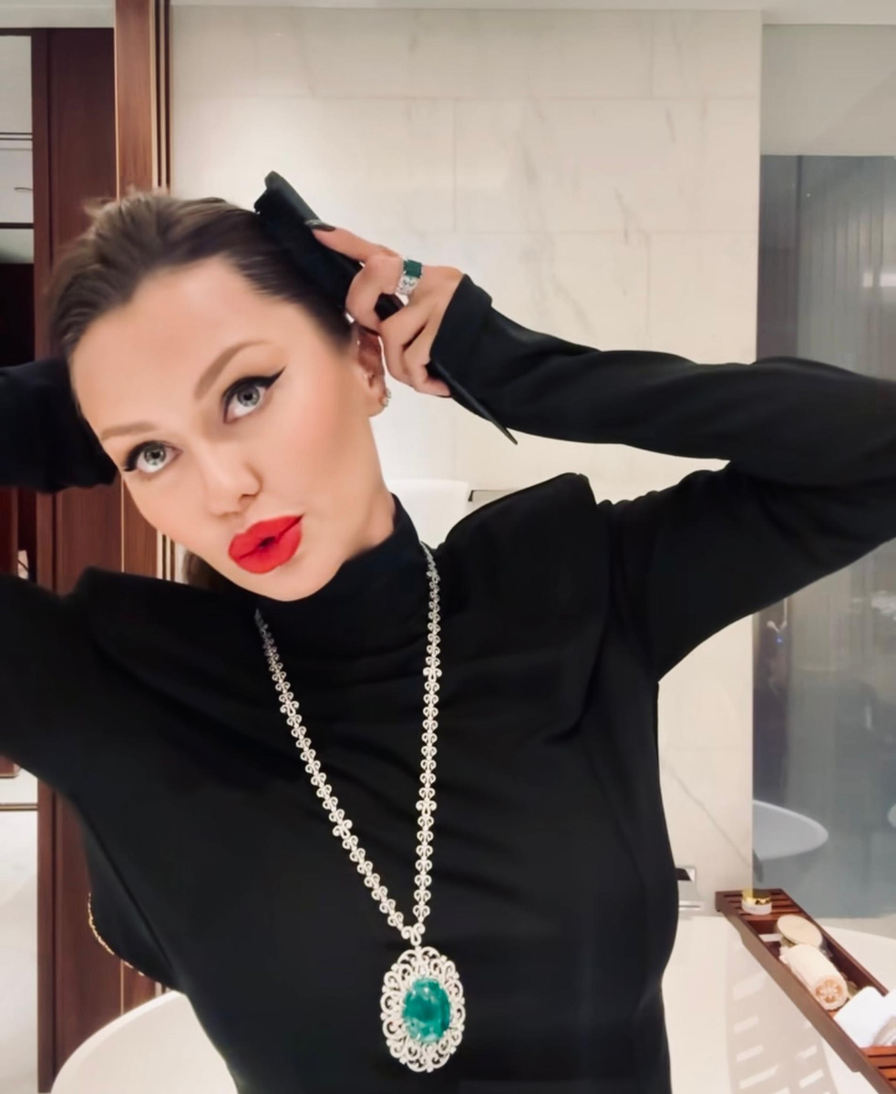     Виктория Боня. Фото: Инстаграм (запрещён в РФ) @victoriabonya