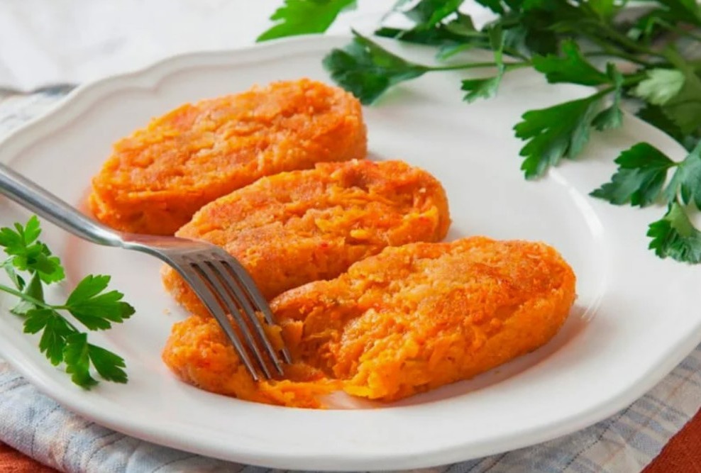 Да-да, речь идёт о том самом овощe, который есть почти у каждого дома, который вкусный и стоит копейки. И он реально защищает от рака и проблем с ЖКТ.