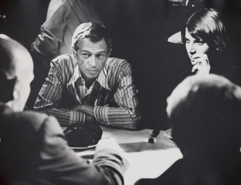 Кальё Кийск (в центре)