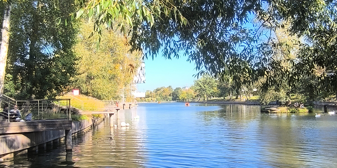 Мое вдохновение, продолжаю свою прогулку по ВДНХ.
