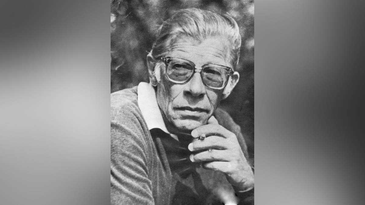 Дамир Вятич-Бережных (1925-1993)