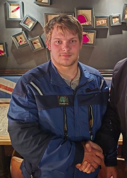 На илл.: Сергей Перминов, учитель физики, приговорен к одному году и шести месяцам исправительных работ с удержанием 10% заработка в доход государства. Источник фото: соцсети