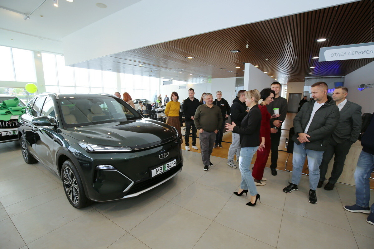 Листайте вправо, чтобы увидеть больше изображений