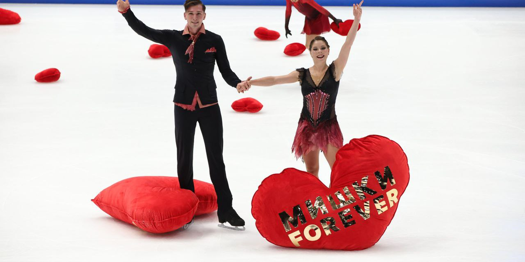 Обзор костюмов на контрольных прокатах 2025: СПОРТИВНЫЕ ПАРЫ