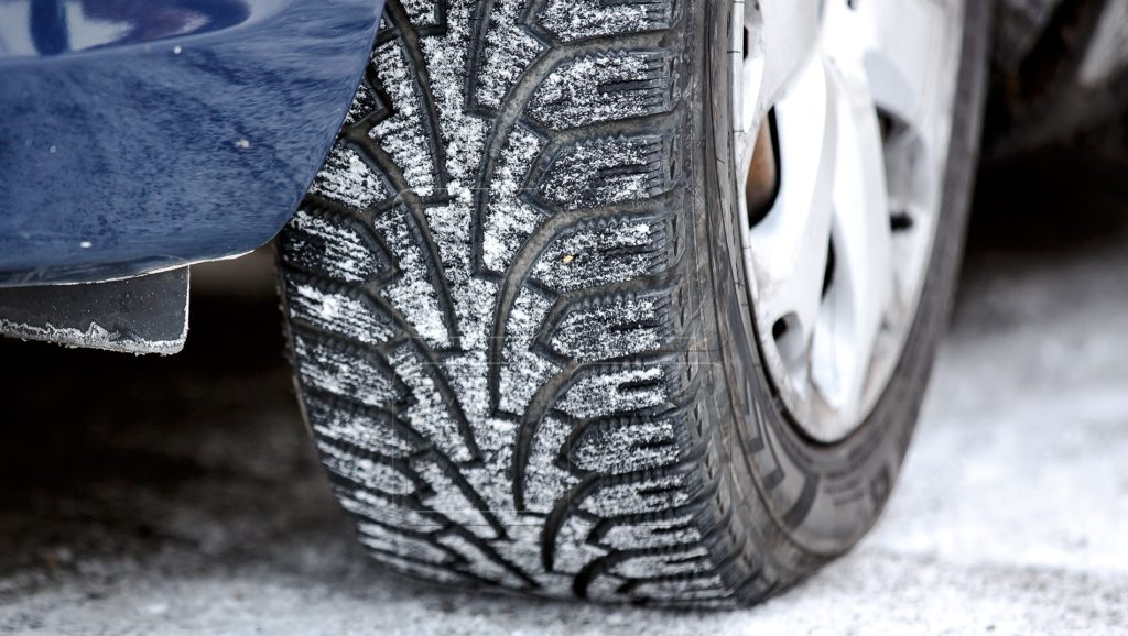 Авто на зимней резинне