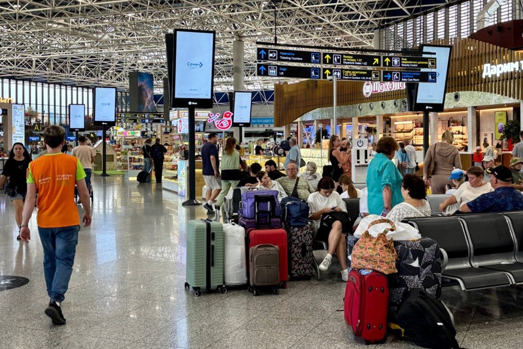    Фото © Telegram / Аэропорт Сочи