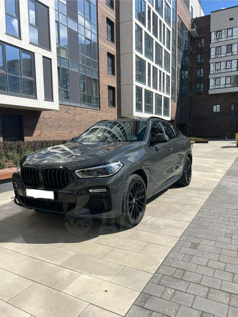    BMW X6. Источник: drom