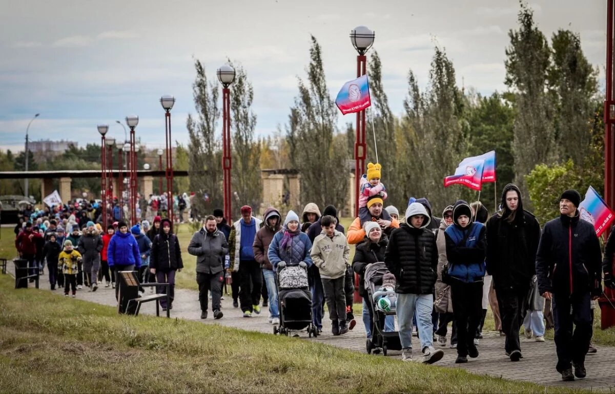    Более 700 жителей Омской области приняли участие в Дне ходьбы