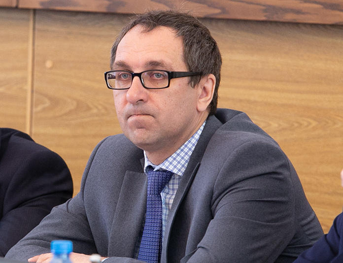    Евгений Бузмаков. Фото Михаила Перикова из архива «Континента Сибирь»