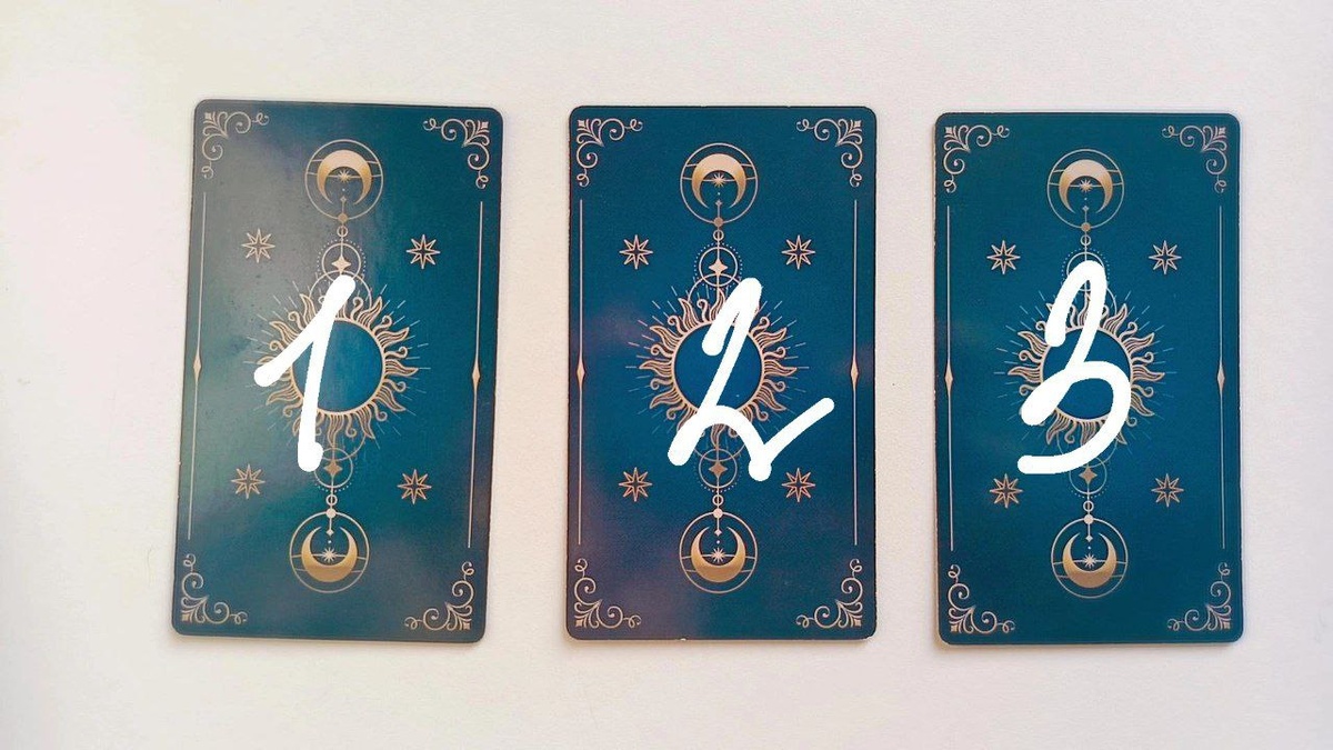 ❓Чем я могу вам помочь❓Моё имя Алия, я занимаюсь таро терапией, работаю со страхами, фобиями, тенью, через подсознание и разговор с душой Я люблю работать с бессознательным и подсознанием, просматриваю людей через видение и понимание мужской и женской психологии. Помогу пережить развод, выход из тяжёлых отношений, наладить семью, встретить новую любовь. А еще я люблю тему денег и бизнеса, регулярно провожу консультации по поводу реализации себя, поиска себя, и тд увеличения дохода в разы. Помогаю выйти из застоя, понять в чем ваш путь, где вы остановились, как понять и найти себяПоддержать канал, ваша благодарность 🙏Связаться со мной 8 982 494 04 24