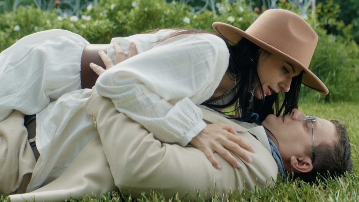    Кадр из фильма «Папины дочки. Мама вернулась», реж. Анатолий Колиев, Yellow, Black & White, START Studio, Канал СТС