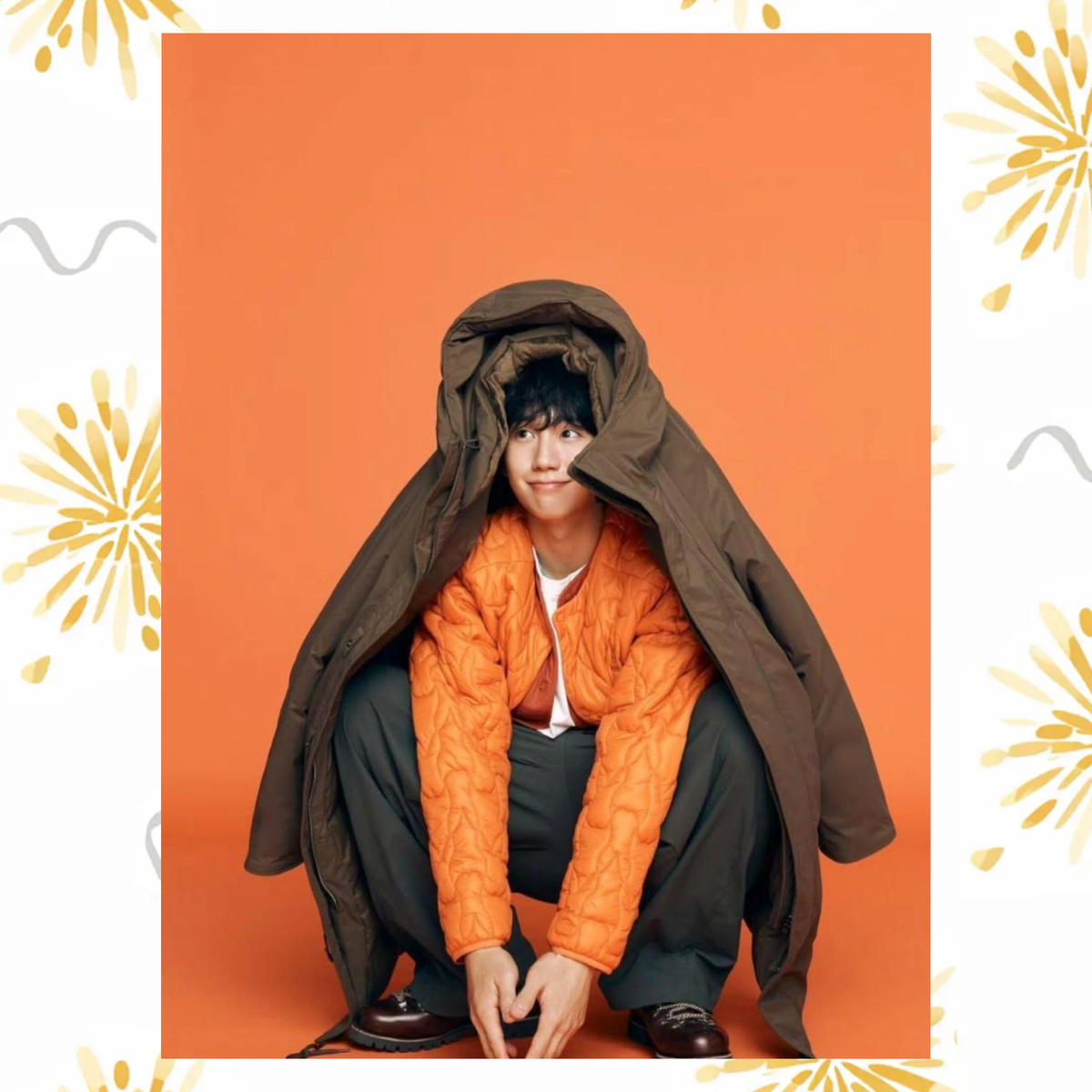 Это фото Хэ Ина идеально подходит под мое нынешнее состояние. Типа, я в домике.😂 (взято из открытого источника)