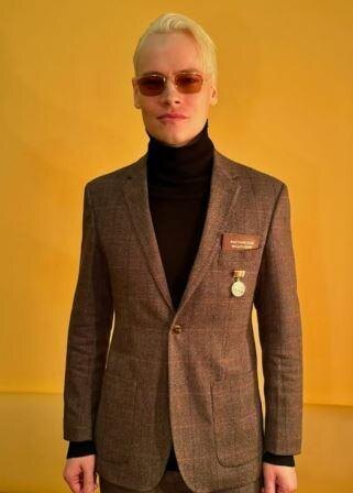 Певец Шаман