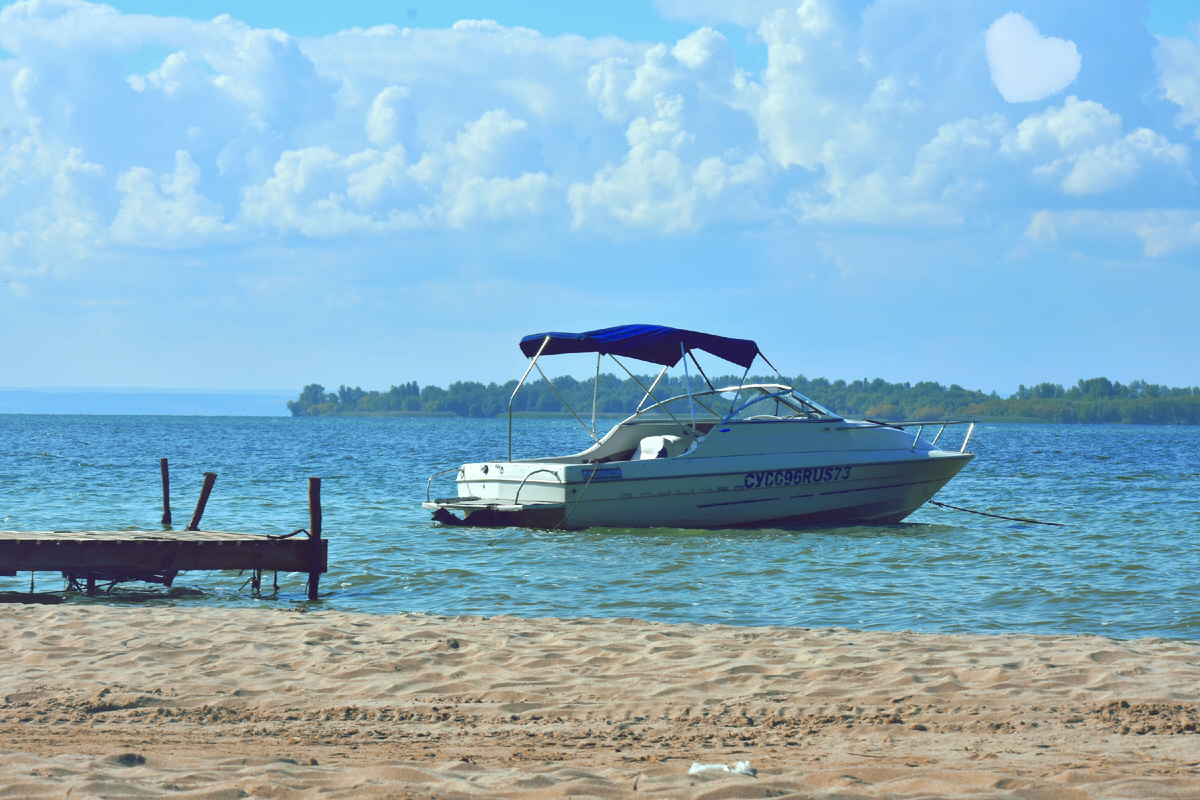 «Кораблик, идущий на остров фантазий»