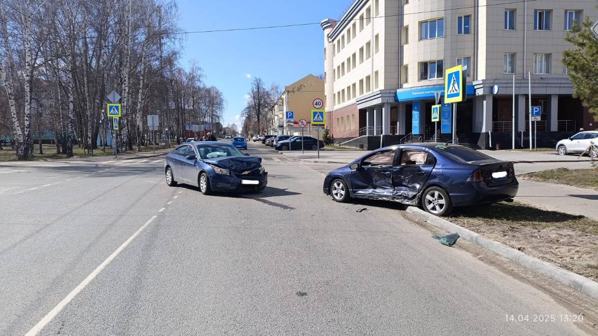 На улице К.Маркса женщина-водитель стала виновницей ДТП, в результате пострадал ее ребенок