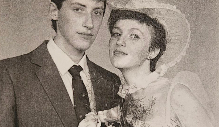 Саратовский ЗАГС рассказал о том, как поход на дискотеку в 80-х обернулся золотой свадьбой