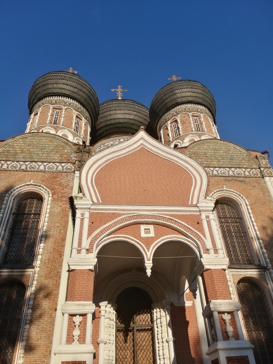 Покровский собор, фото автора август 2025 года.