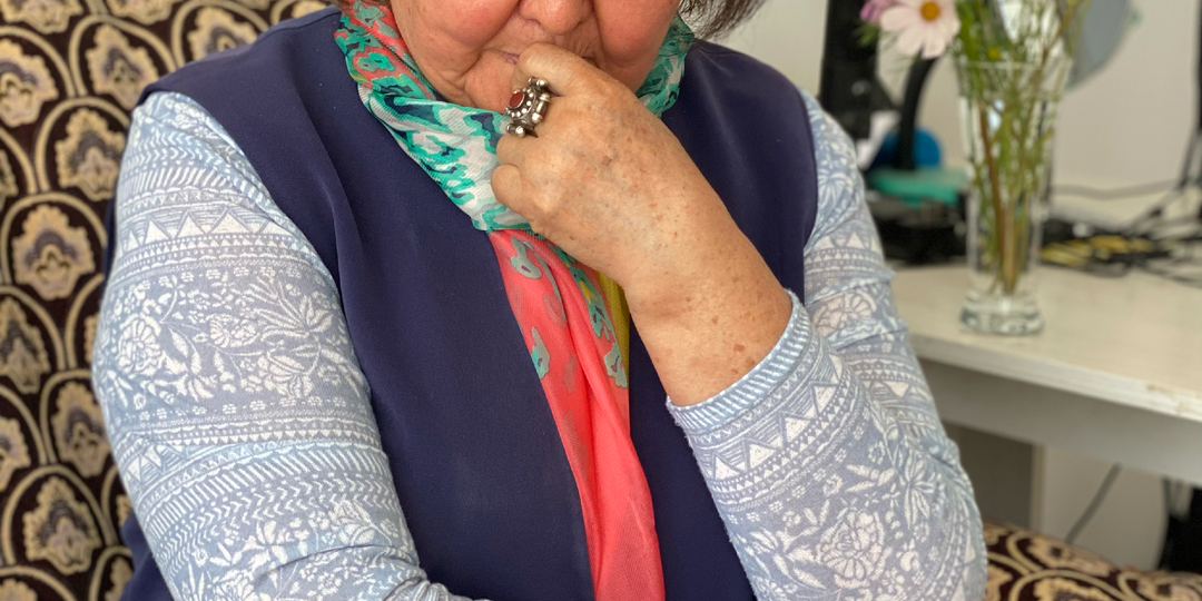 Что должны женщины? И кто должен им?