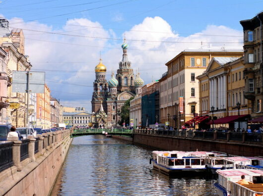    набережная Грибоедова в Санкт-Петербурге // фото: ankor.ru