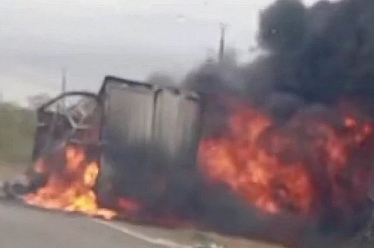    В Волгоградской области все выходные полыхали пожары – видео