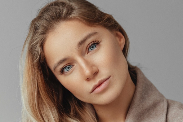     Соцсети Арины Постниковой