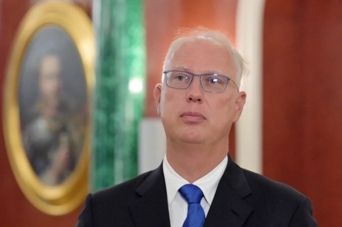    Дмитриев: одни и те же сценарии левых сил и глобалистов снова в действии