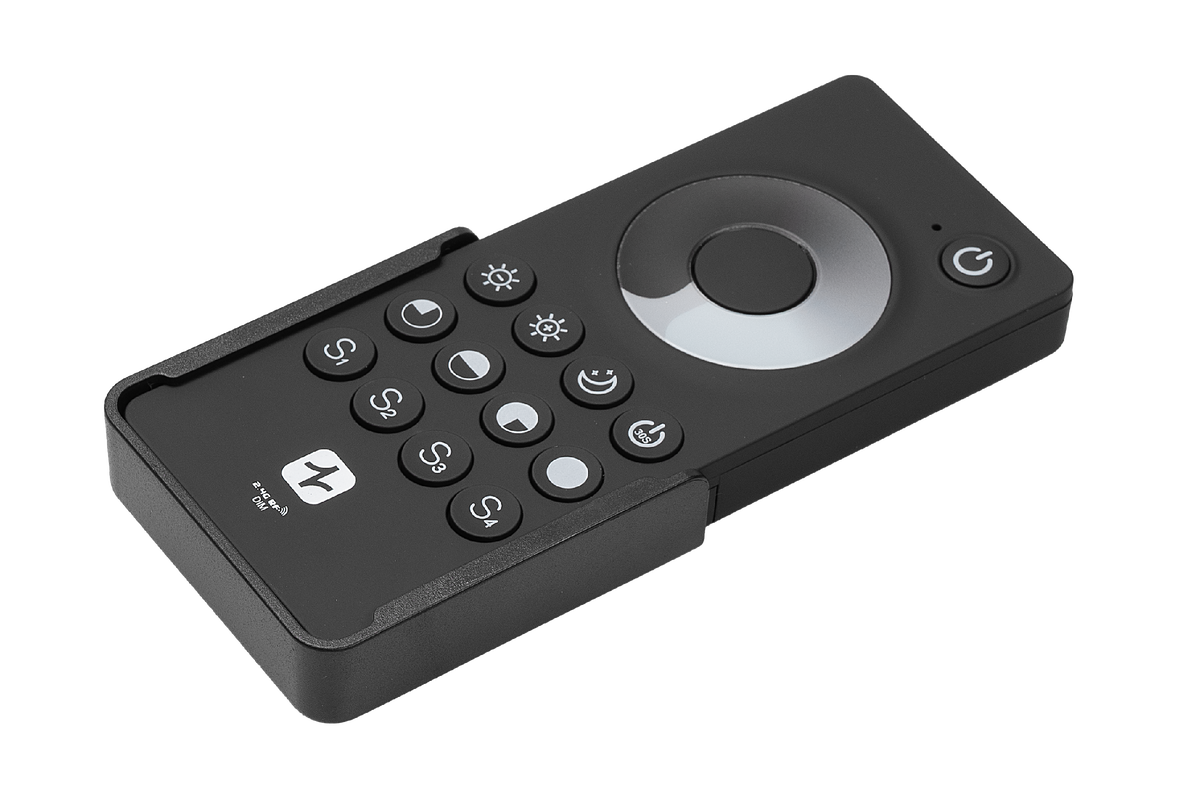 На фото пульт управления DIM от ПЕРВОГО СВЕТА PTN-AT-DIM  