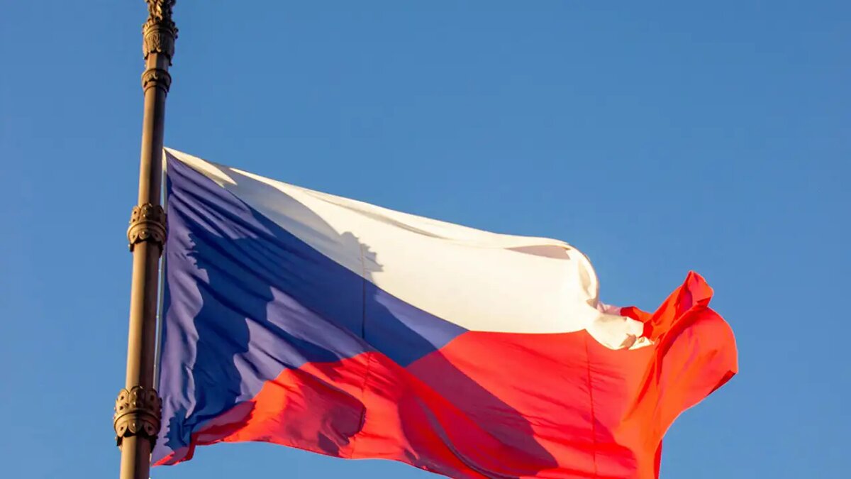    Флаг Чехии. © unsplash.com / Daniyar Orazov