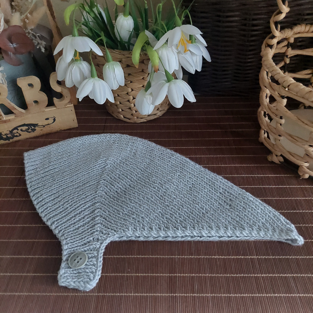 Косынка–чепчик.