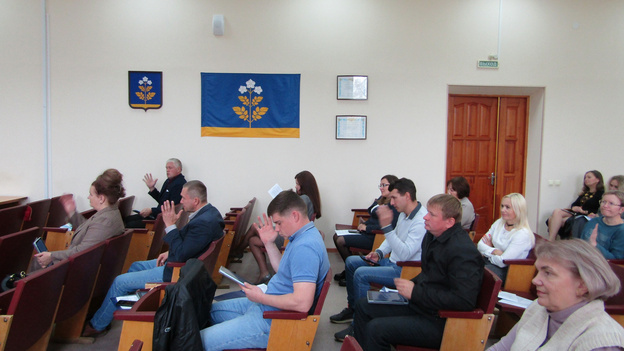    В Фалёнском округе прошло первое заседание Думы