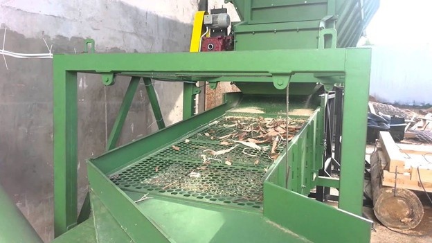 Просеиватель щепы вибрационного типа