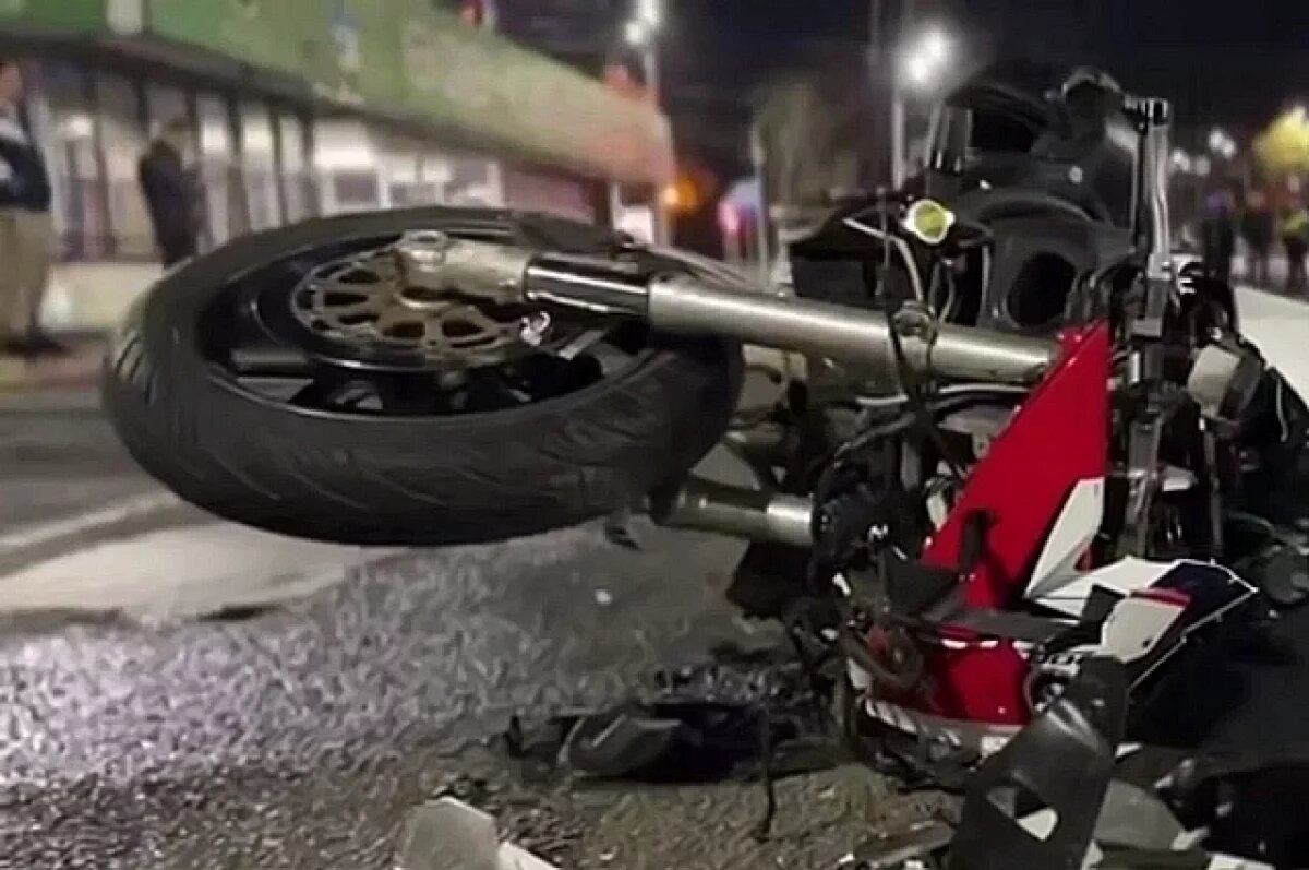    Стали известны подробности ДТП с наездом на человека и автобус в Уфе