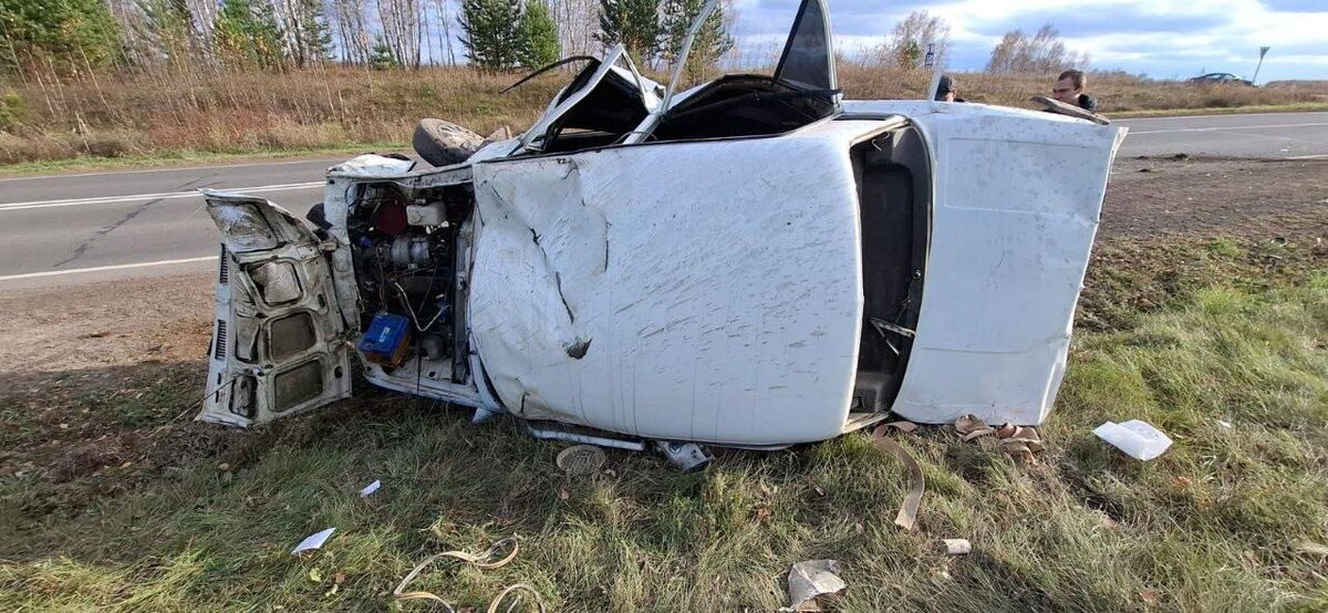     3 человека пострадали в аварии на востоке Красноярского края