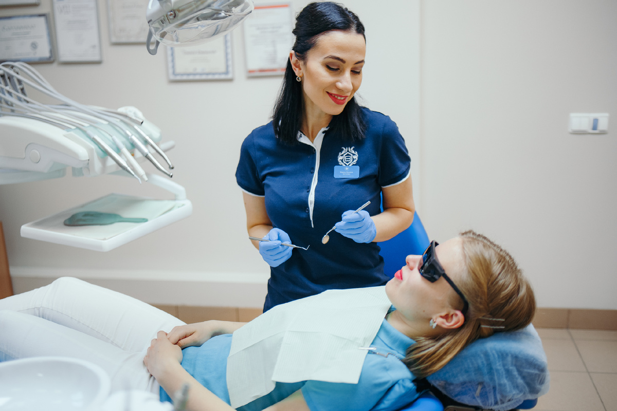 Фотография взята с сайта стоматологии Дмитрович Фэмили https://www.dmitrovich.ru/