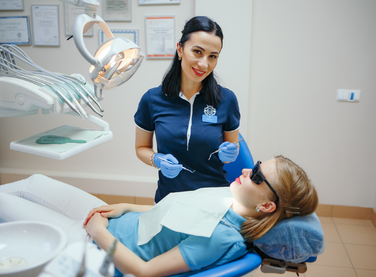 Фотография взята с сайта стоматологии Дмитрович Фэмили https://www.dmitrovich.ru/