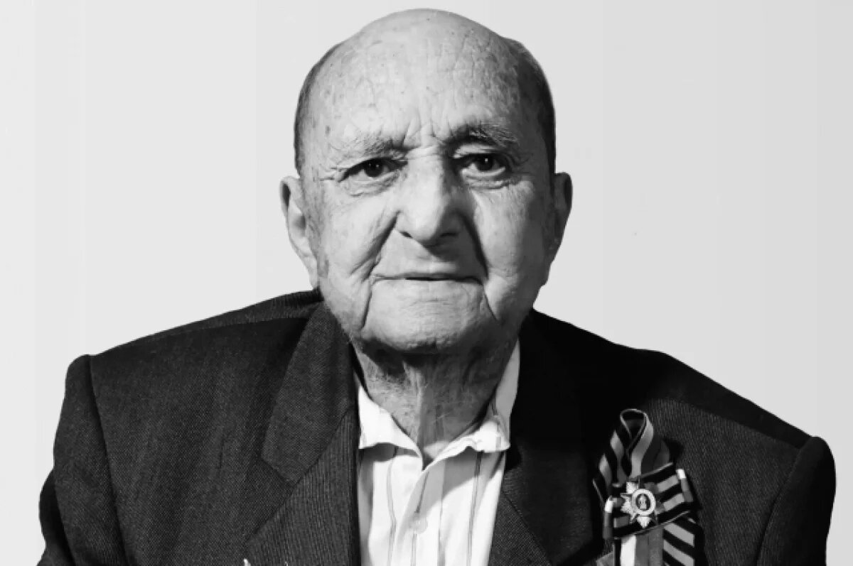    В Омске на 102-м году жизни скончался старейший болельщик «Авангарда»