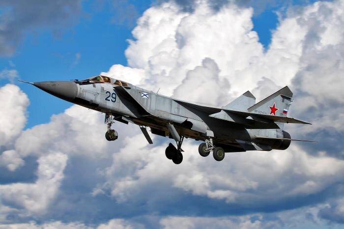 Обложка © Shutterstock / FOTODOM / JetKat