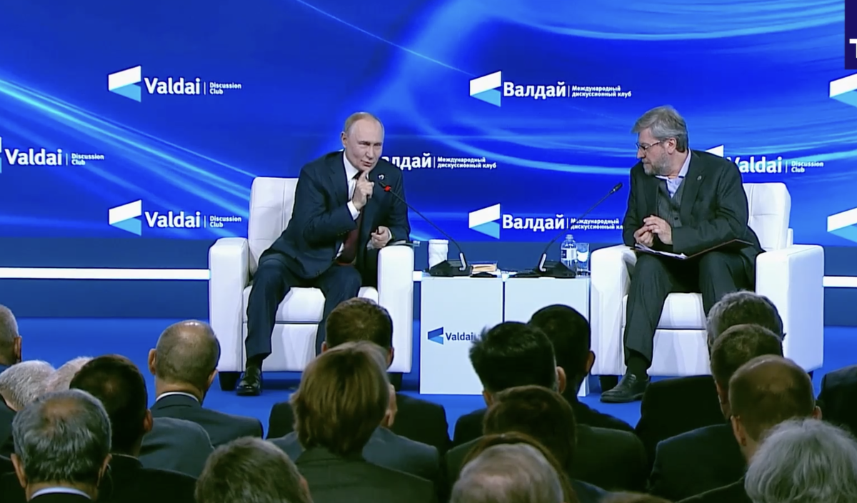 Обстановка в которой президент высказался про кокошники