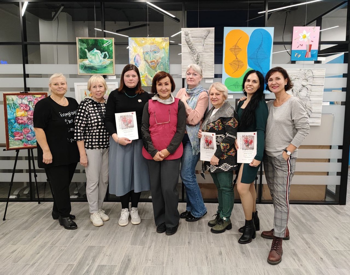 Участницы выставки Красота в простоте 