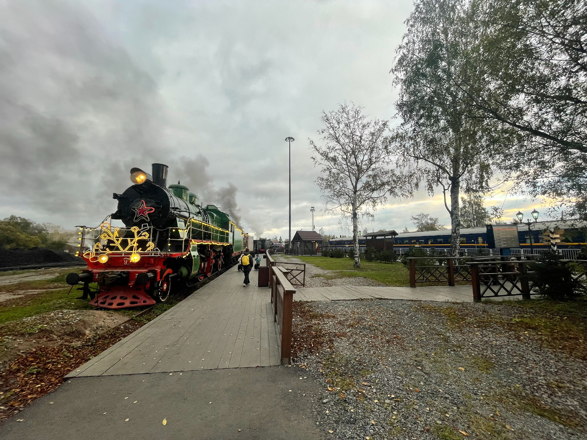 Поезд Деда Мороза, где можно приобрести сувениры