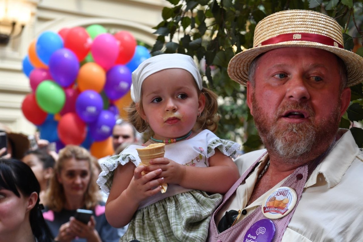 Константин Ивлев с дочерью Никой. Фото: Global Look Press