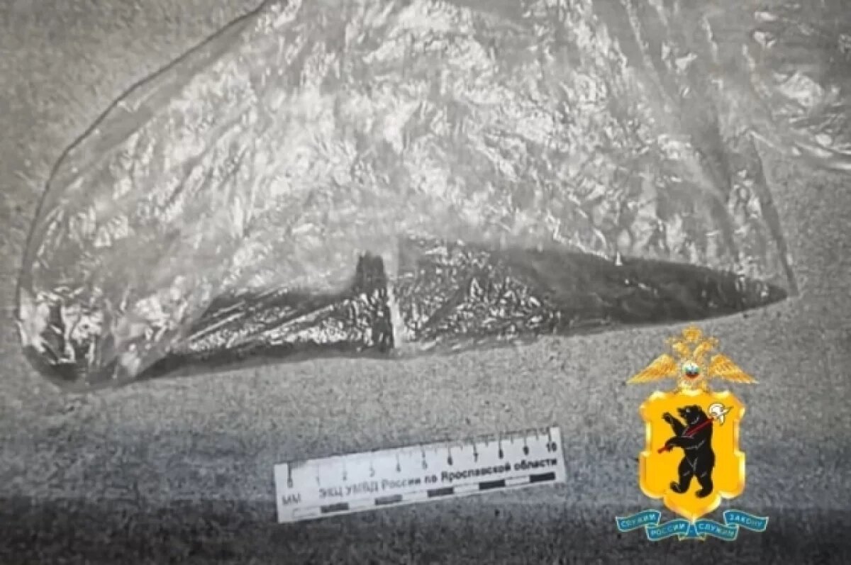    В поселке под Ярославлем мужчина угрожал ножом продавцу на кассе