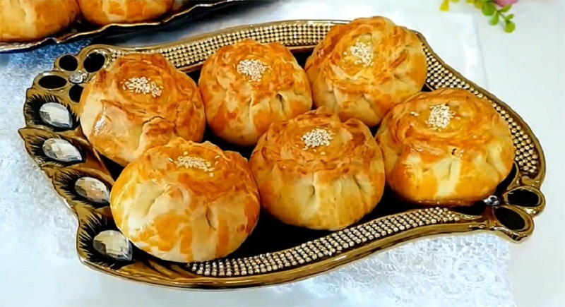 Пирожки-мешочки с курицей и овощами: вкус тандыра в вашей духовке