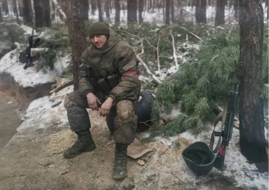 Гвардии младший лейтенант Константин Чирков на передовой