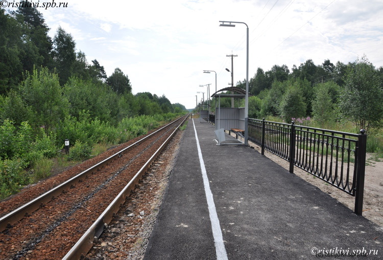 Новая платформа Местерьярви. Фото М. Подкопаевой, 2011 г.