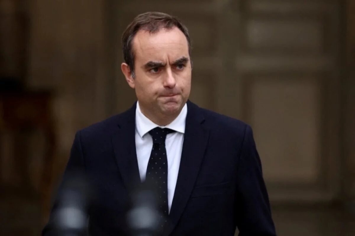    Лекорню рассказал о причинах своей отставки с поста премьера Франции